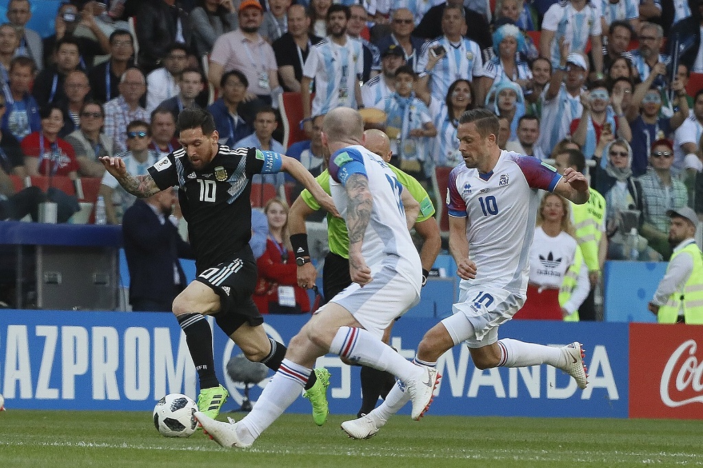 Imagen Messi falla penal y Argentina no puede con Islandia