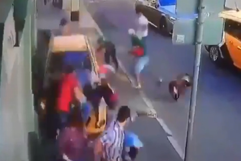 Imagen Este es el vídeo del taxi que atropelló a mexicanas en Moscú