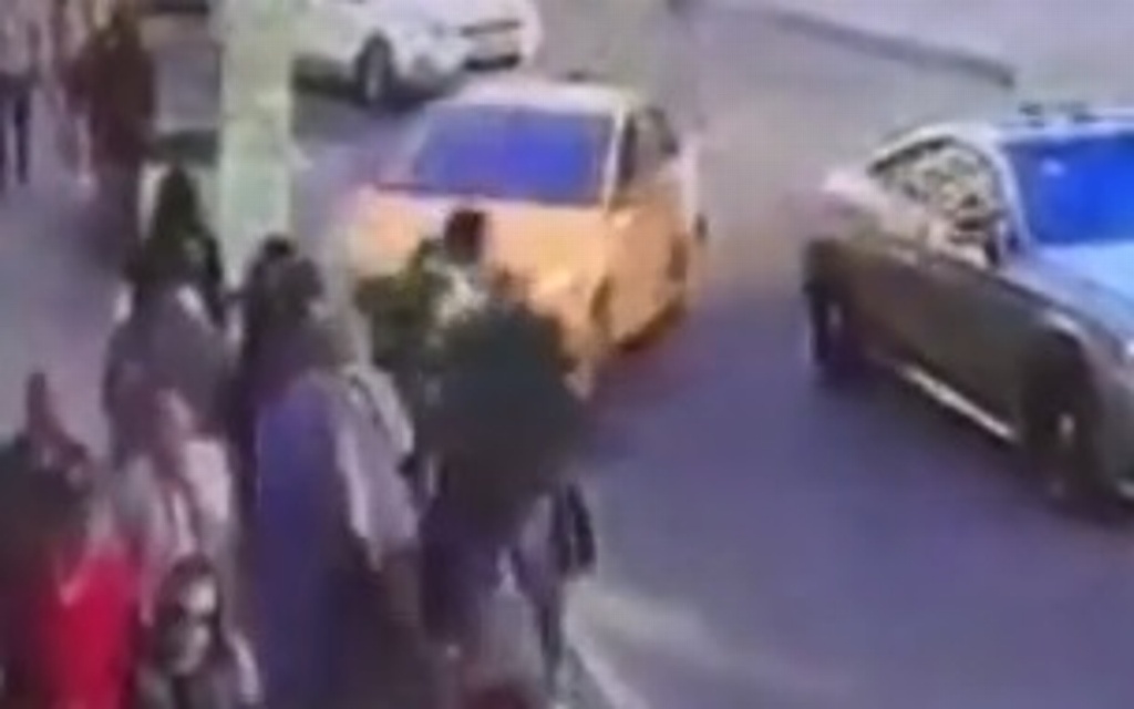 Imagen Llevaba dos días sin dormir taxista que atropelló a dos mexicanas en Rusia