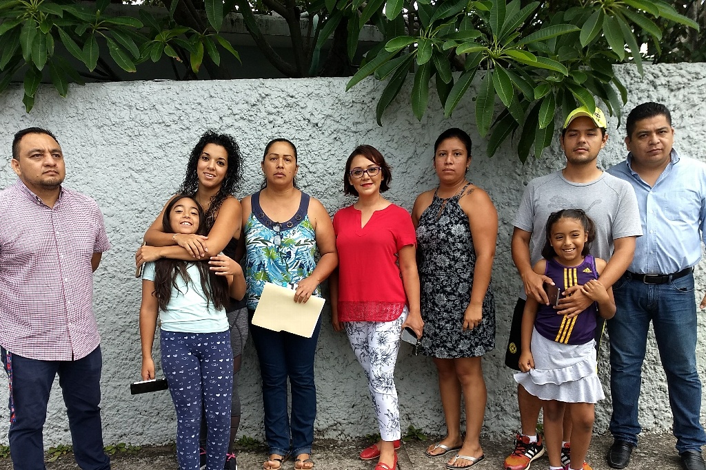 Imagen Padres de familia piden restitución de directora de estancia infantil del ISSSTE