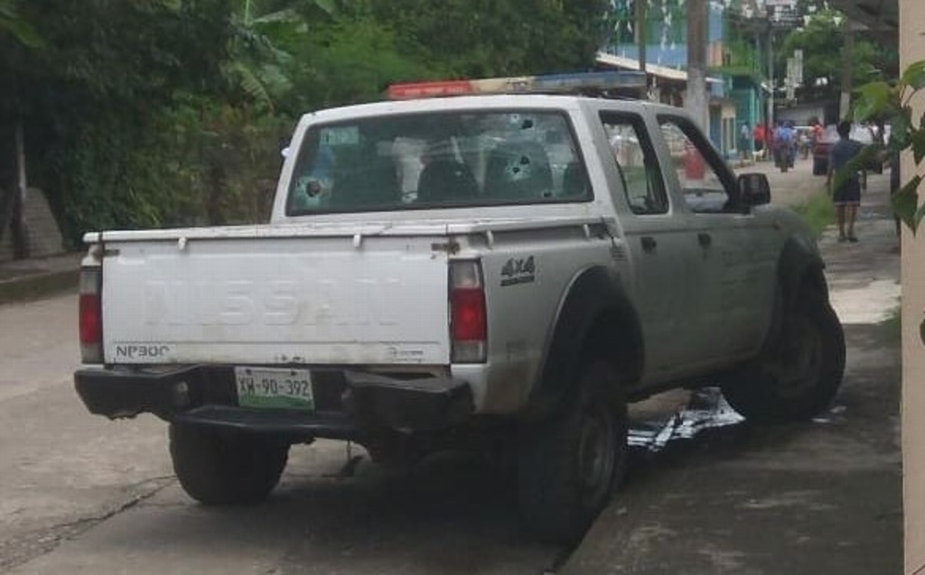 Imagen Cuatro policías muertos dejan ataques armados en Tezonapa, Veracruz 
