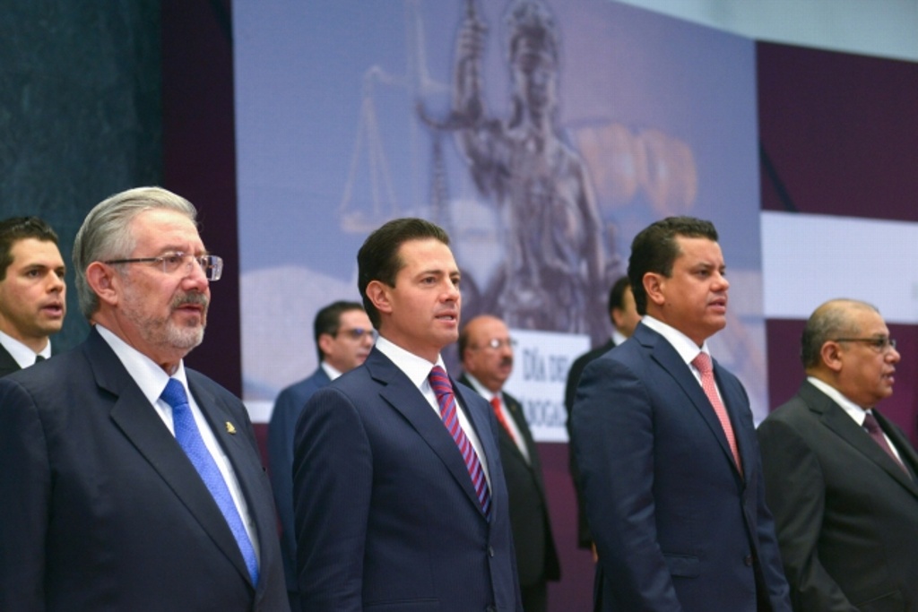 Imagen El desarrollo de México no parte de cero cada seis años: Peña Nieto