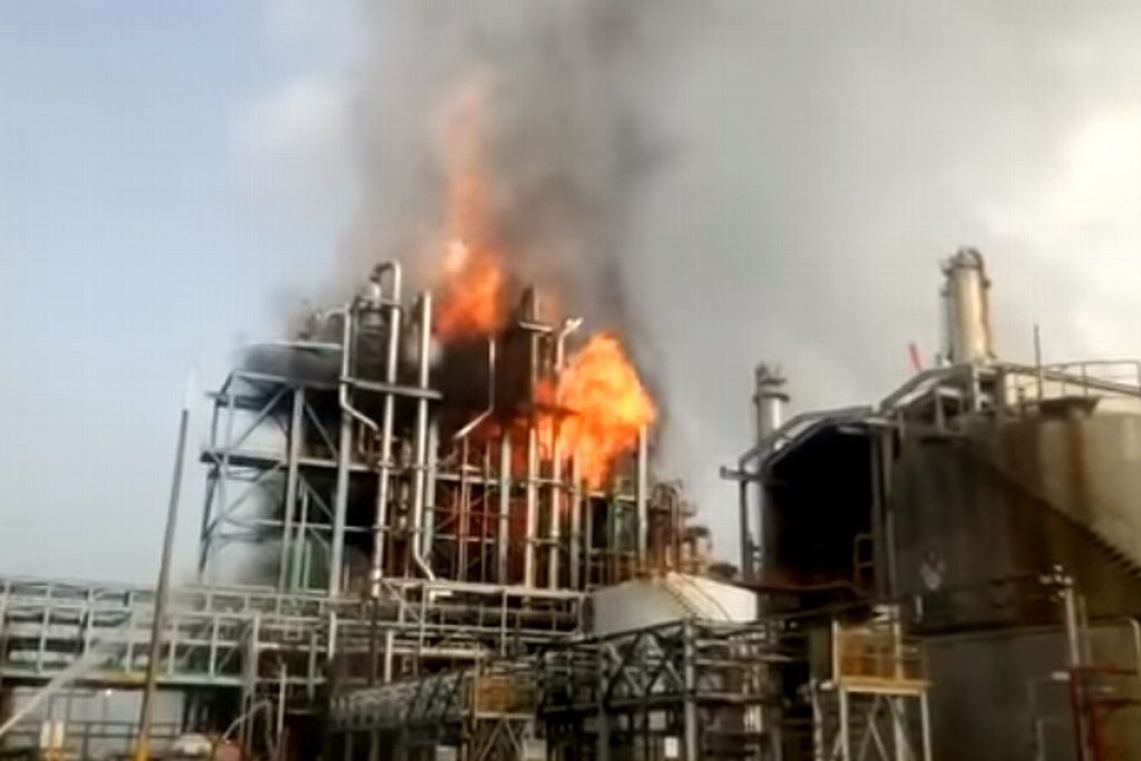Imagen Incendio en planta petroquímica en Altamira, Tamaulipas (+Video)