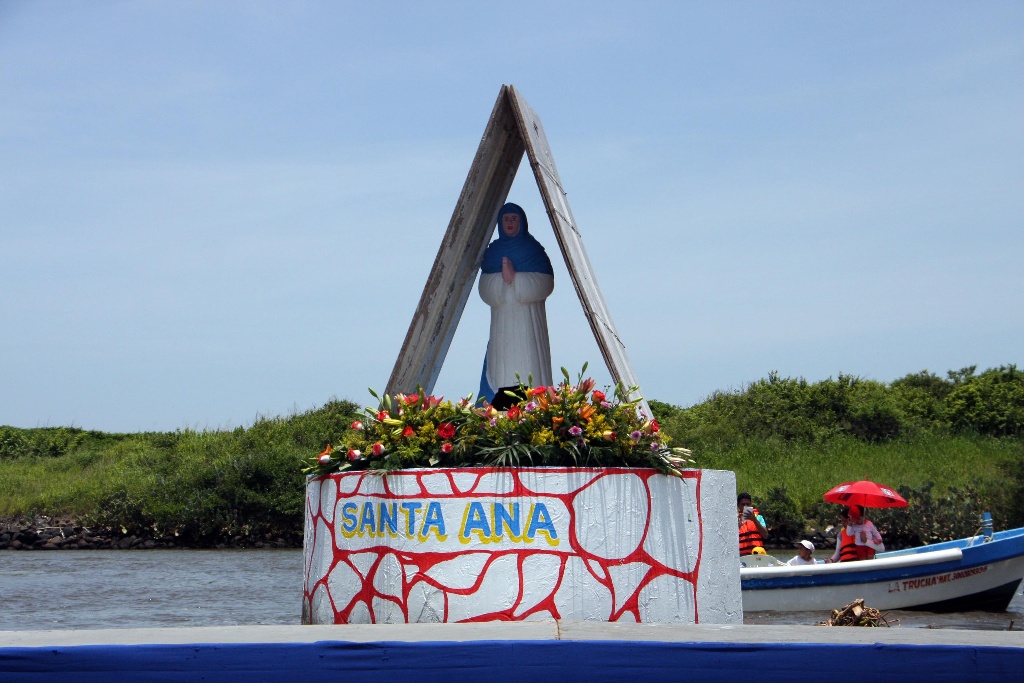 Imagen Elaborarán mil litros de “Torito” en las Fiestas de Santa Ana de Boca del Río
