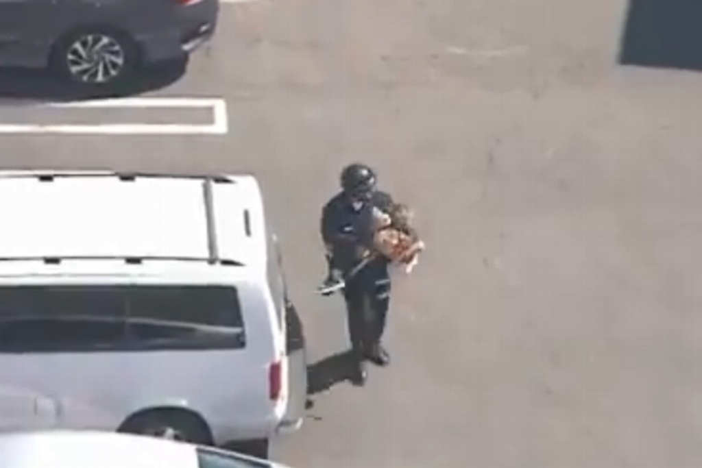 Imagen Muere una mujer tras tiroteo en supermercado en Los Ángeles, California 