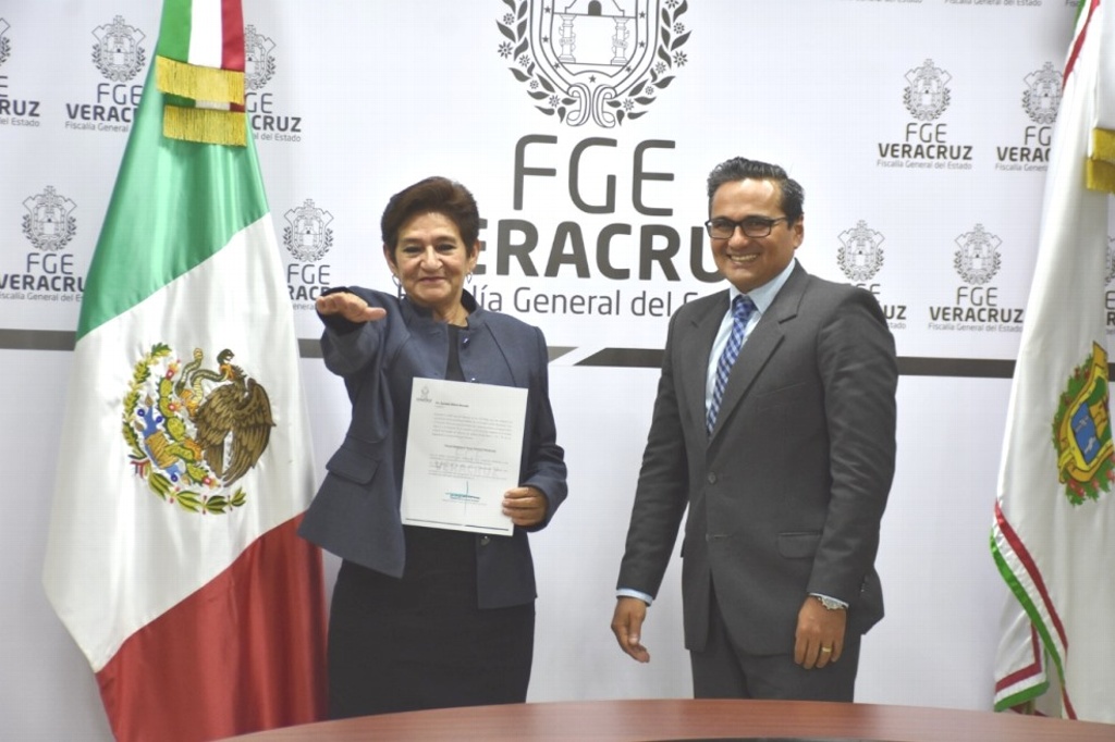 Imagen Nombran a Carmen Vives Noceda como Fiscal Regional de la zona centro Veracruz
