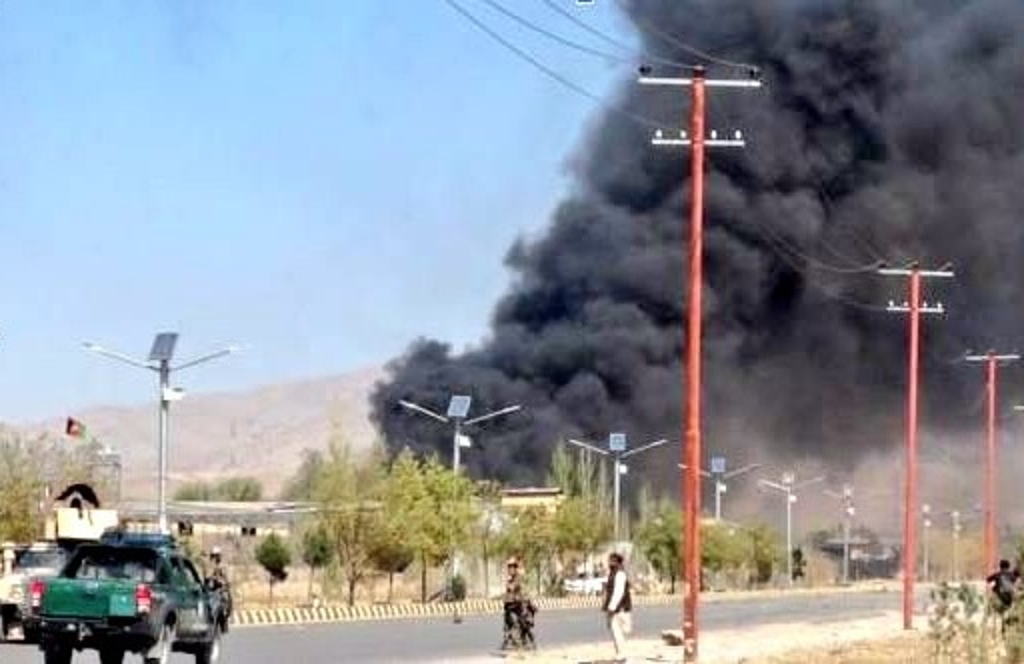 Imagen Ataque que causó 34 muertes en escuela afgana es crimen de guerra: Amnistía Internacional