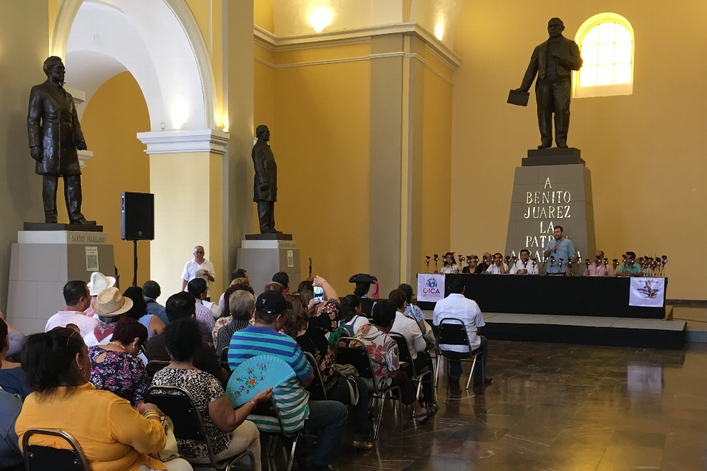 Imagen Reconocen la labor de promotores culturales en la ciudad de Veracruz