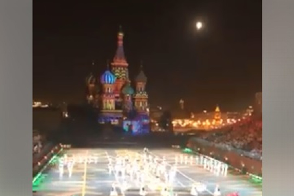 Imagen Delfines Marching Band de la Secundaria General 5 de Xalapa, participan en festival de Moscú (+video)