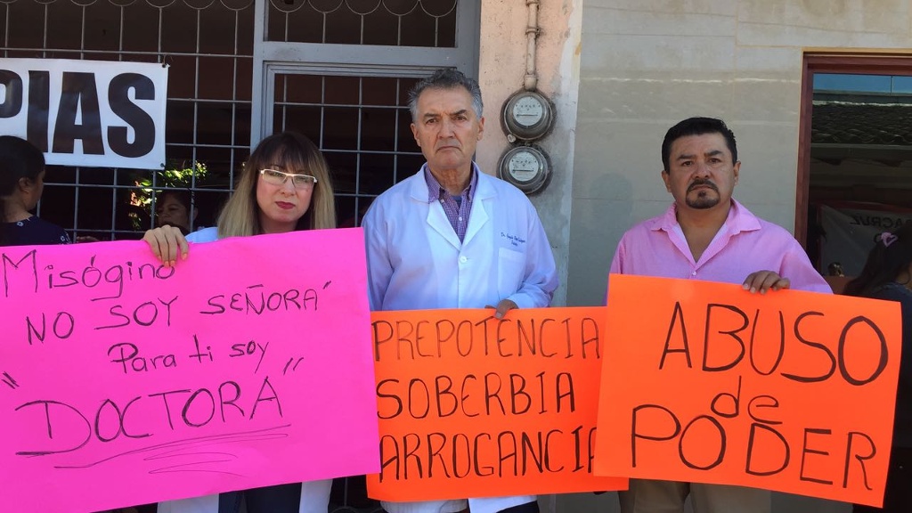 Imagen Exigen destitución del director de Hospital Civil en Coatepec 