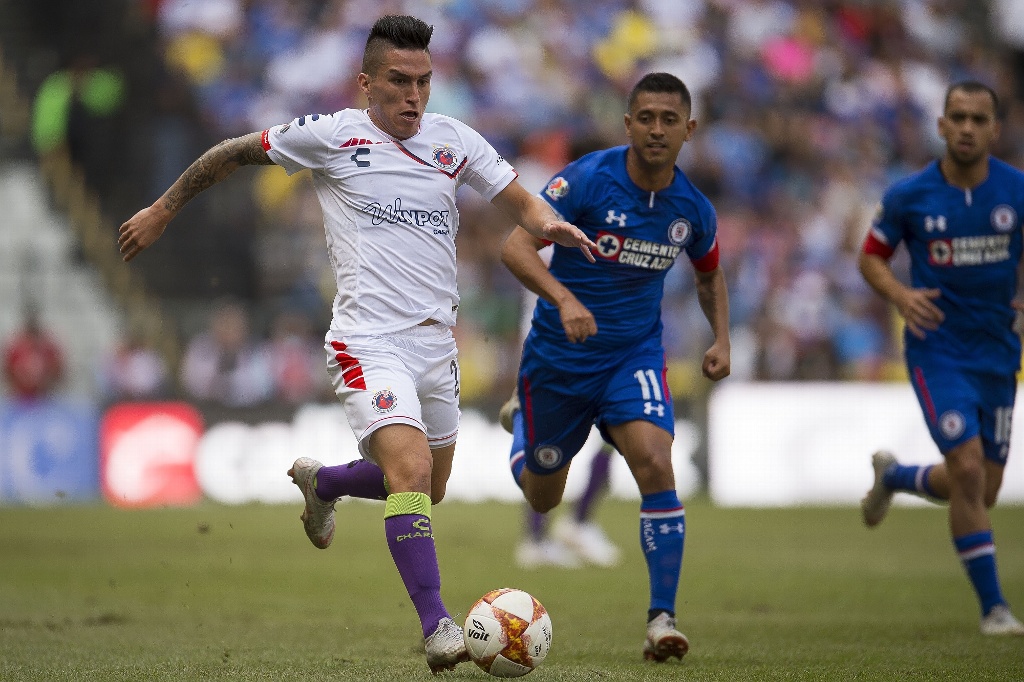 Imagen ¡Debuta Juvenal Olmos, pero La Máquina aplasta al Tiburón en el Azteca!