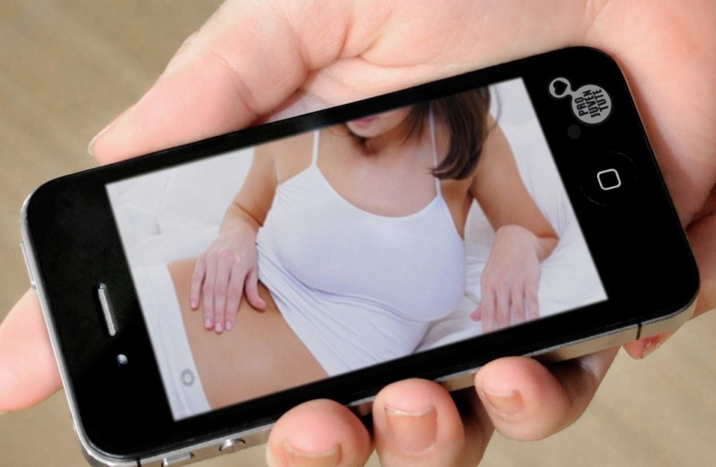 Imagen Advierten de nueva forma de extorsión en Facebook relacionada con el ‘sexting’