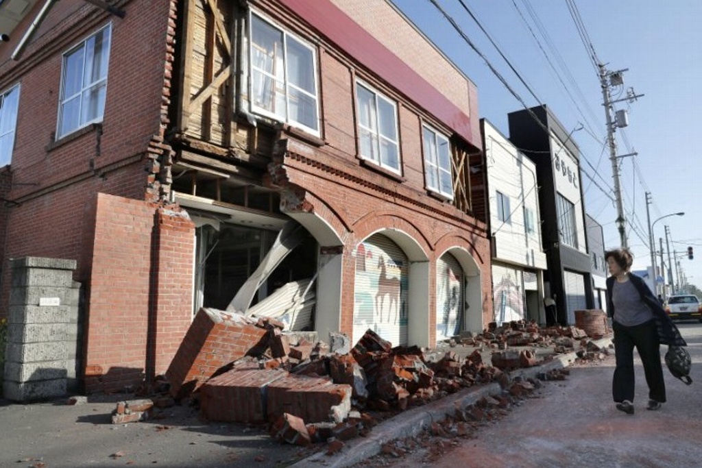 Imagen Un muerto y 20 desaparecidos tras sismo de 6.7 grados en Japón