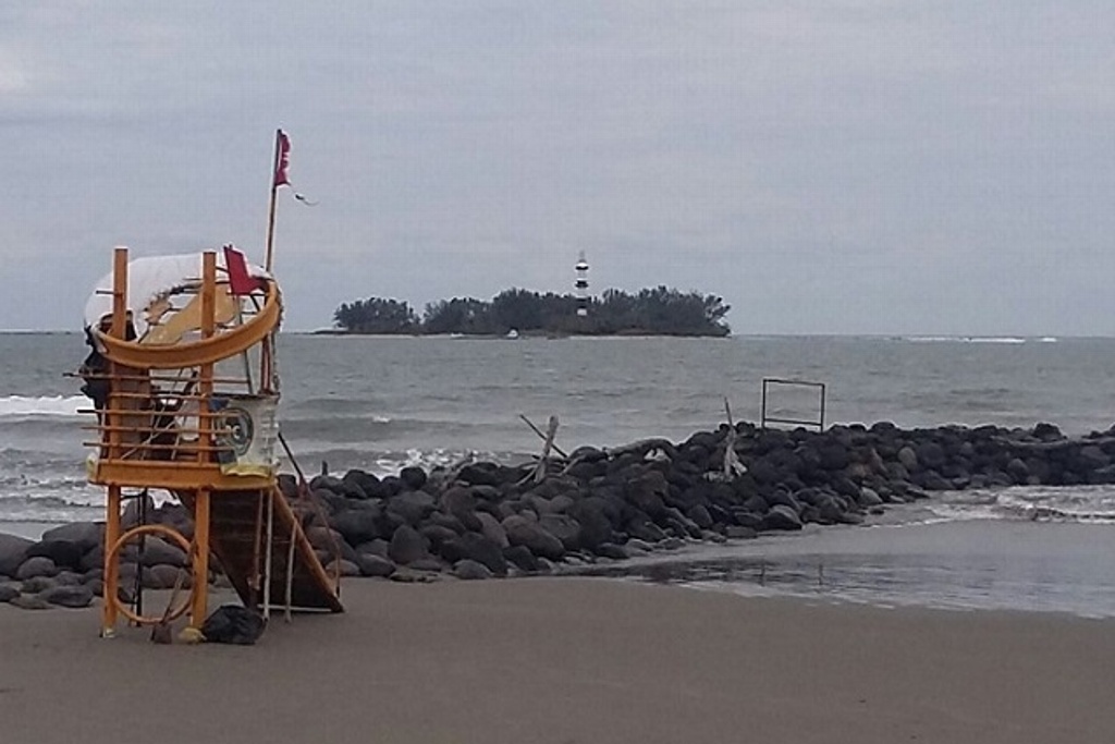 Imagen Exhorta PC de Boca del Río a ciudadanos a respetar horario de playas 