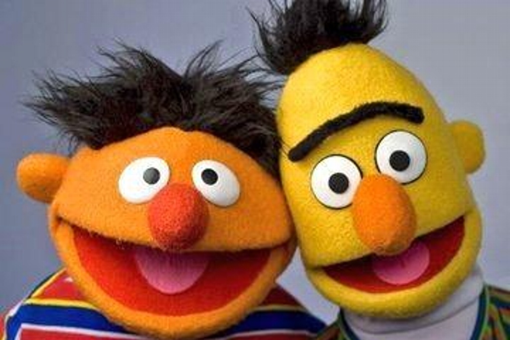 Imagen Beto y Enrique no tienen orientación sexual: Organización Sesame Workshop