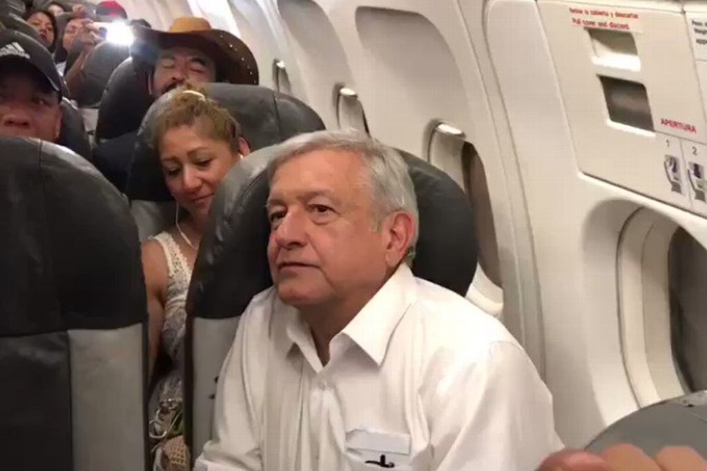Imagen No me voy a subir al avión presidencial, me daría vergüenza: AMLO (+ video)