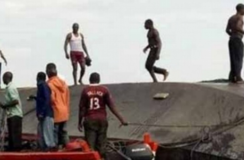 Imagen Más de un centenar de muertos tras naufragar ferry en Tanzania