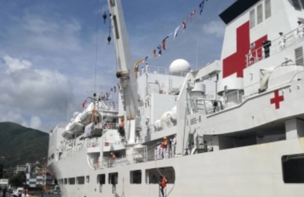 Imagen Denuncian forma de elegir a pacientes para buque hospital chino, en Venezuela