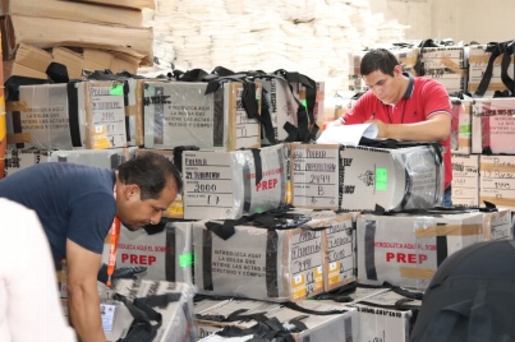 Imagen Listos paquetes electorales para recuento de votos en Puebla 