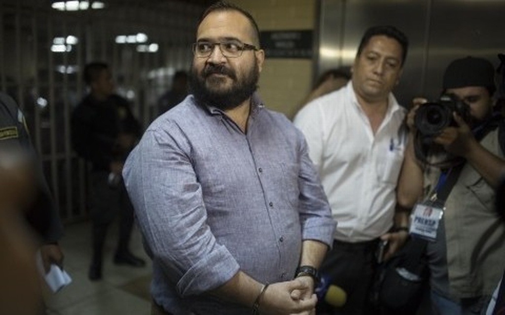 Imagen Senado llama a Corte Internacional investigar a exgobernador de Veracruz, Javier 