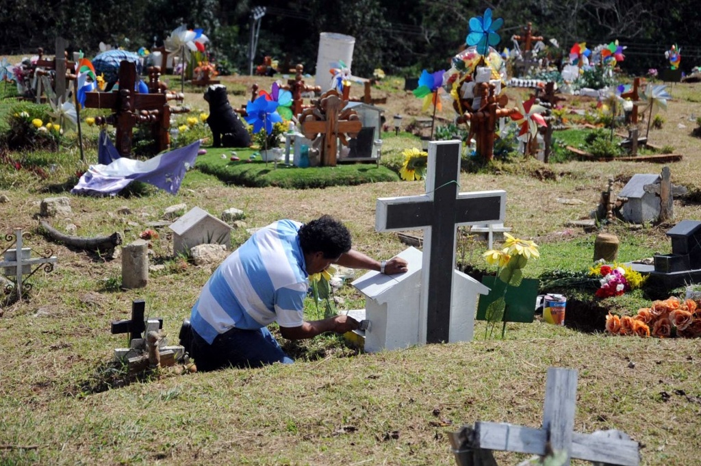 Imagen A fosa común restos humanos que no sean reclamados por familiares en cementerio de Veracruz 