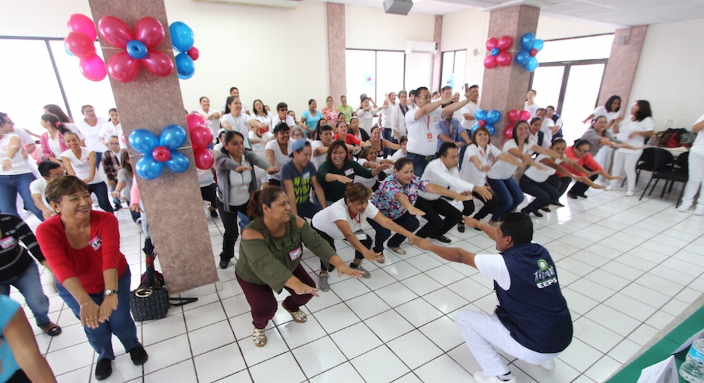 Imagen Imparten taller para mejorar la calidad de vida de hombres y mujeres, en Veracruz (+fotos)
