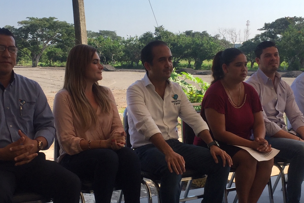 Imagen Entregan e instalan 300 baños ecológicos en comunidad de Santa Rita, Veracruz