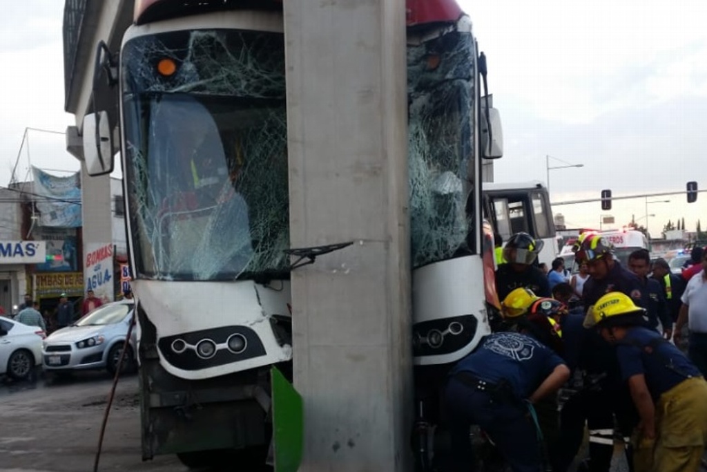 Imagen Choque de 'Mexibús' deja 17 lesionados en Ecatepec, Edomex 