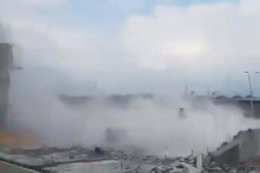 Imagen Se derrumba edificio de cinco pisos en Monterrey; reportan 3 muertos (+Video)