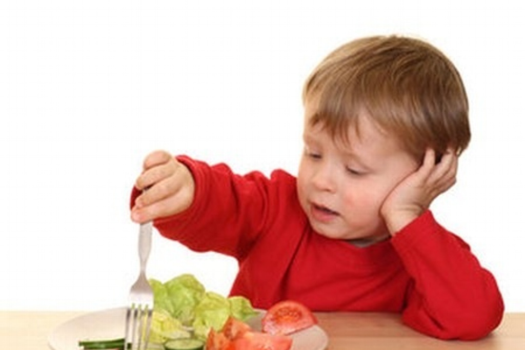 Imagen Alimentación sana y ejercicio desde infancia mantienen la salud ocular: Experta