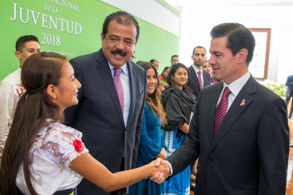 Imagen Gobierno ha dedicado esfuerzos para apoyar a jóvenes, señala Peña Nieto