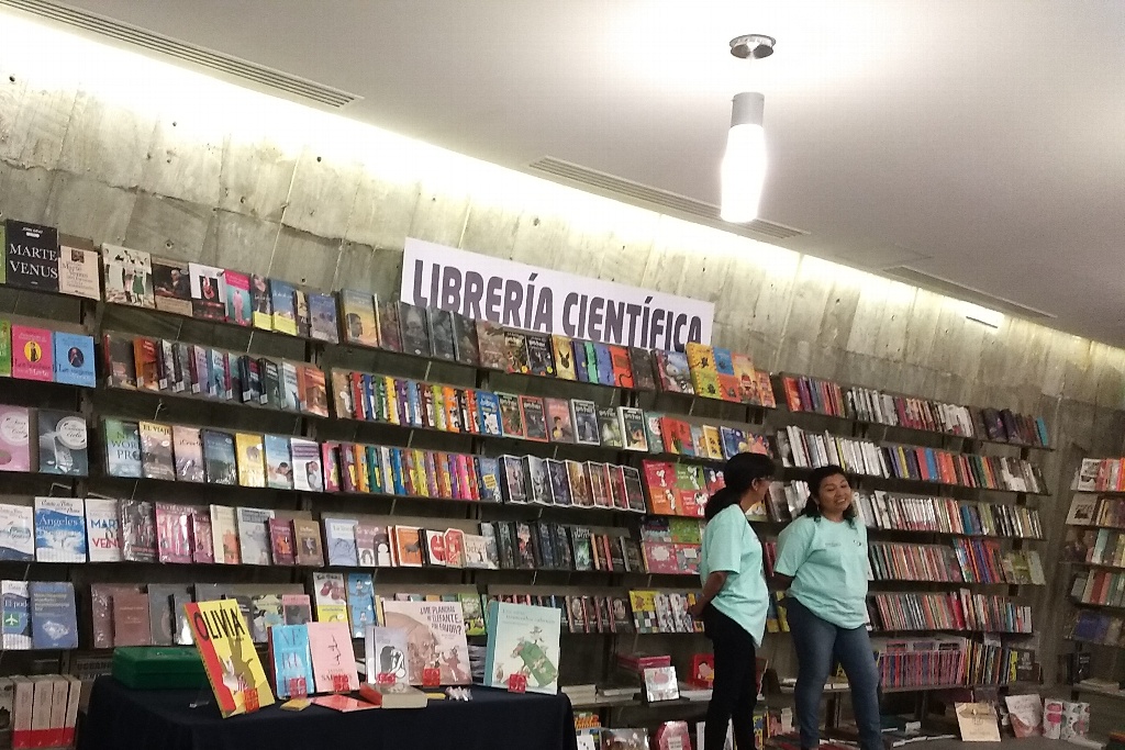 Imagen Inauguran segunda Feria Nacional del Libro en Foro Boca 