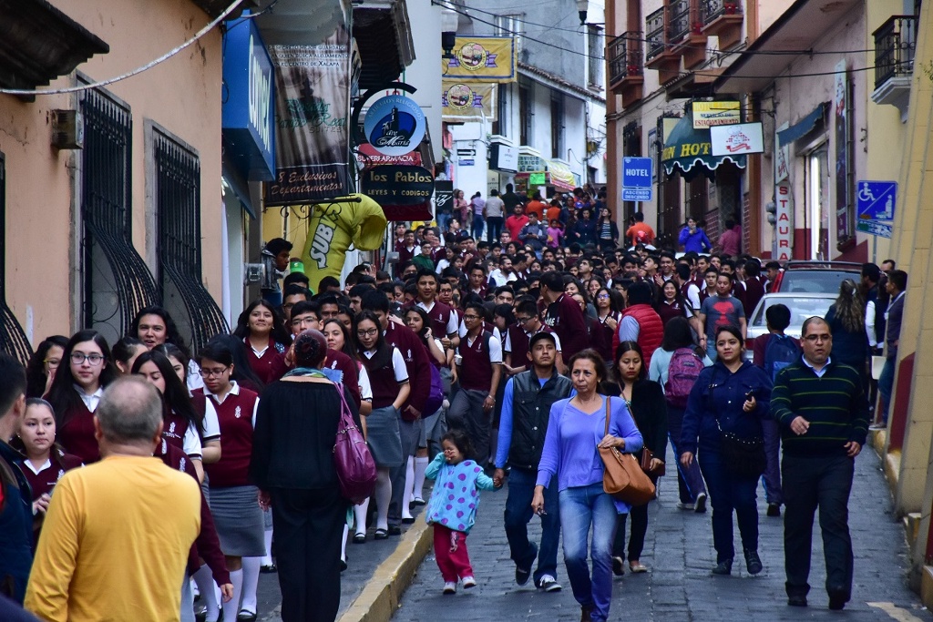 Imagen Reportan que mujeres con empleos son de salario muy bajo en Xalapa, Veracruz