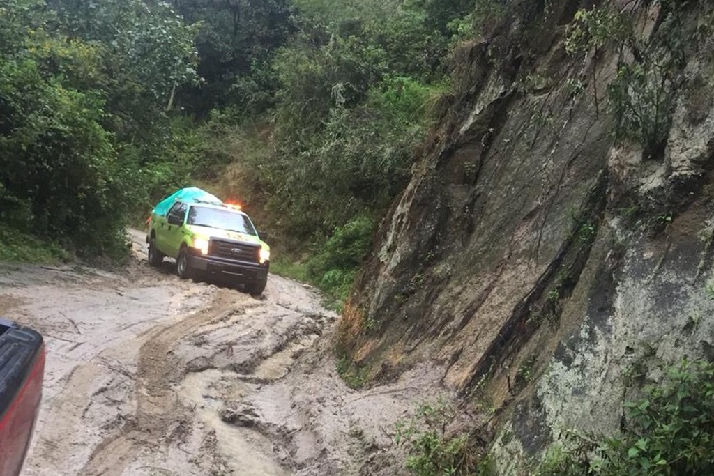 Imagen Reportan 117 tramos carreteros afectados en Oaxaca por lluvias