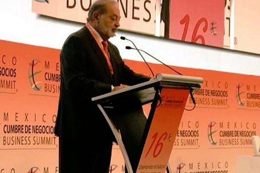 Imagen NAIM debe licitarse para ser operada por empresas privadas: Carlos Slim 
