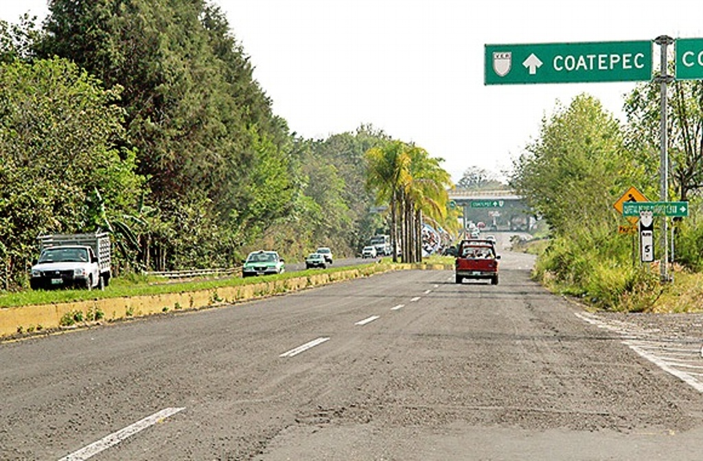 Imagen Cierran carretera Xalapa-Coatepec; Briones es la vía alterna: Tránsito