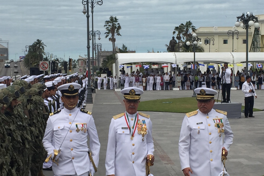Realizan Cambio De Mando De La Primera Región Naval Vídeo Xeu Realizan Cambio De Mando De La Primera Región Naval Vídeo Xeu