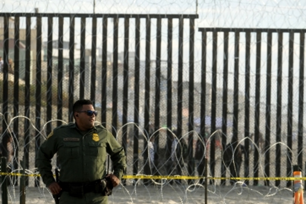Imagen Critican a Trump por “politizar” despliegue de tropas en frontera