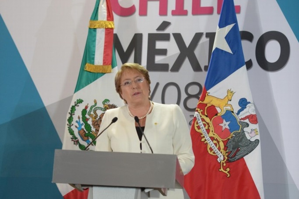 Imagen Michelle Bachelet asistirá a toma de posesión de AMLO, confirma Ebrard