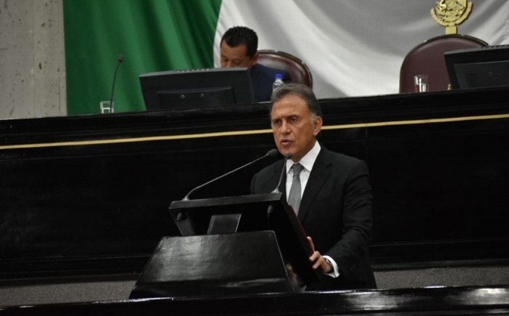 Imagen En 18 años, soy el primer gobernador que no endeuda a Veracruz: Yunes Linares 