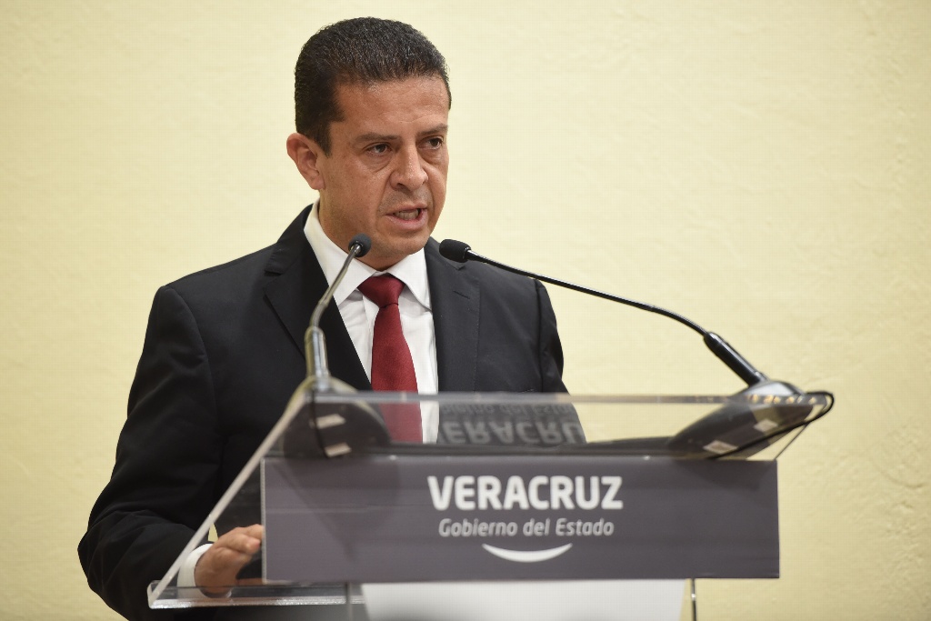 Imagen Comité anticorrupción de Veracruz busca anular aprobación de cuenta pública 2017