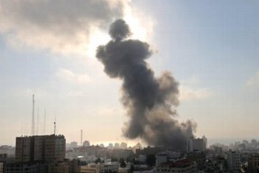 Imagen Israel ataca objetivos de Hamas en Gaza tras lluvia de cohetes 