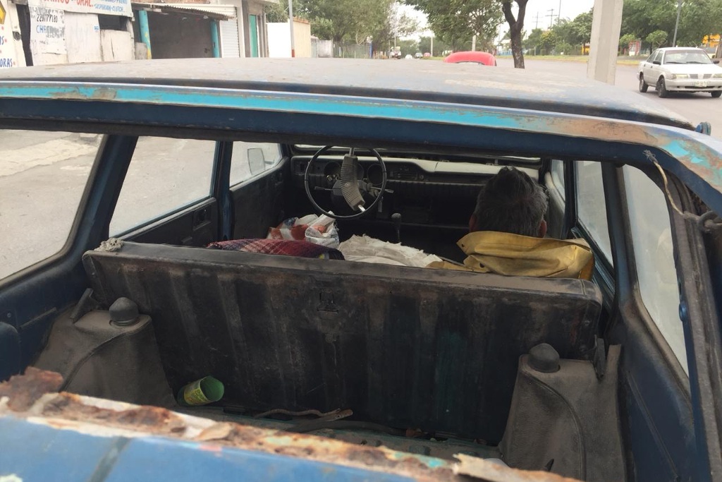 Imagen Se atiende caso de adultos mayores resguardados en “auto maceta” en Veracruz: Alcalde