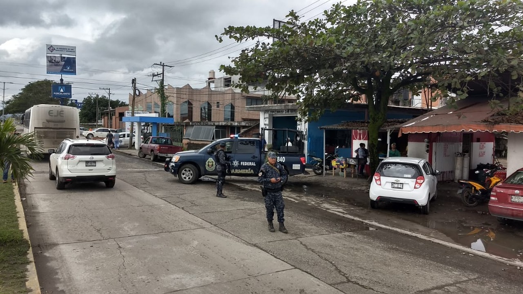 Imagen Llega policía militar y gendarmería a Martínez de la Torre, Veracruz