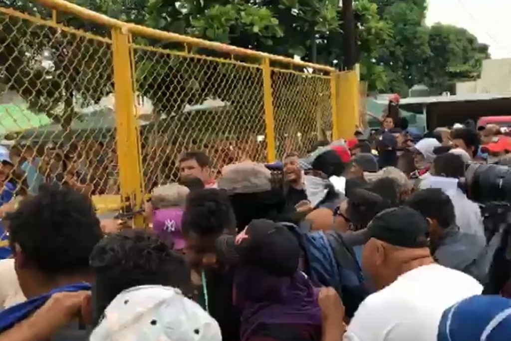 Imagen Ante próxima caravana de migrantes, “se pondrá orden, no se permitirá un portazo”: INM