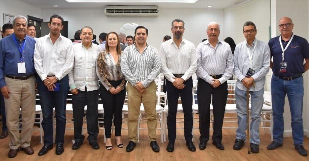 Imagen Nombran nueva mesa directiva en Canacintra Veracruz 