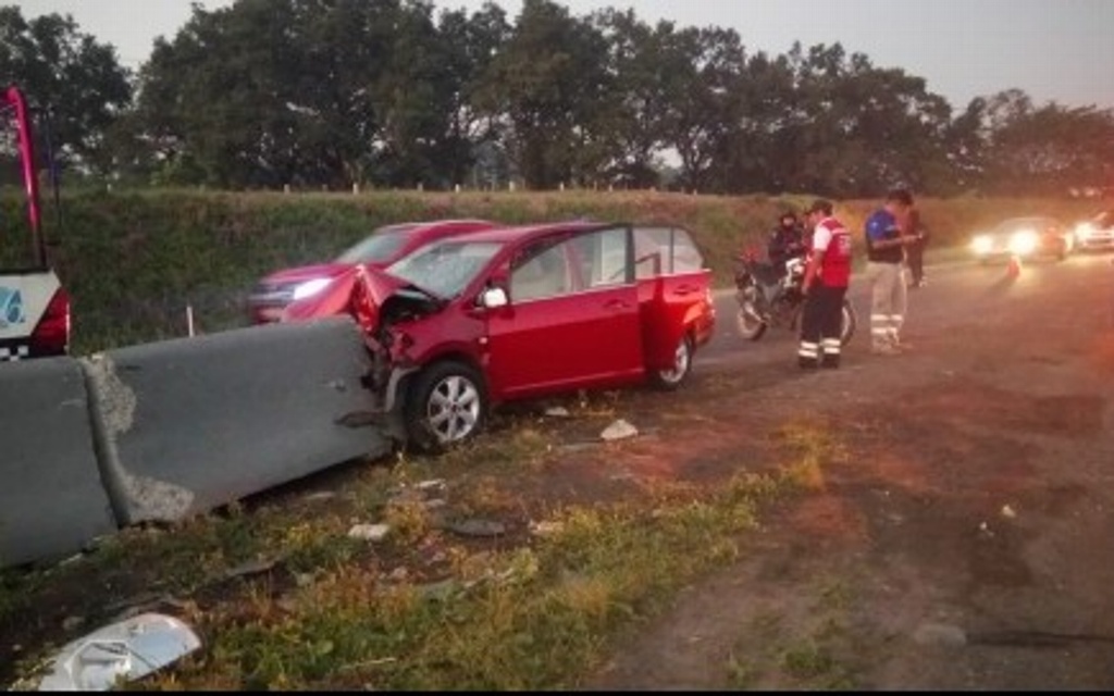Imagen Cinco lesionados en accidente en Cosoleacaque, Veracruz