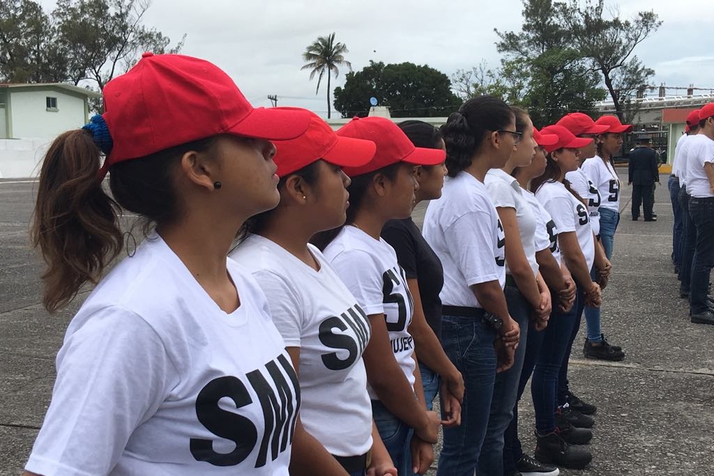 Imagen Aumenta interés de mujeres en hacer Servicio Militar en Veracruz: Comandante