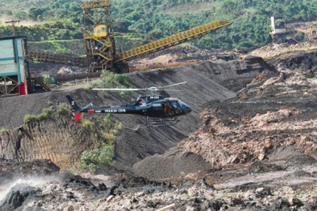 Imagen Suman 157 muertos y 165 desaparecidos por ruptura de dique en Brasil