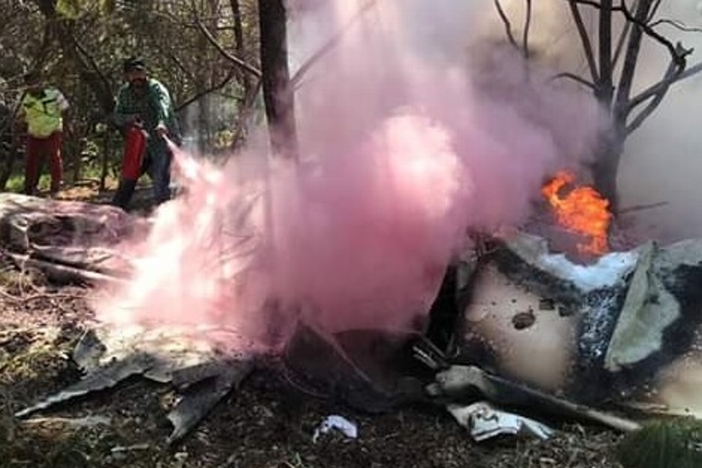Imagen Se desploma avioneta en Atizapán; reportan dos muertos 
